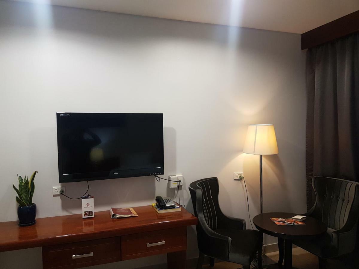 Paddy'S Hotel & Apartments Port Moresby Extérieur photo